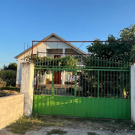 Villa Vucaj Shkodër